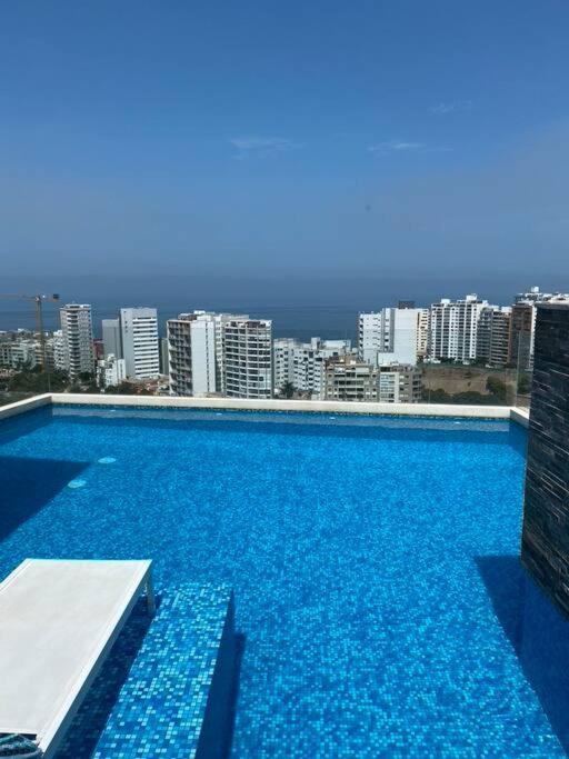 Home Cavero, Moderno Y Completo Departamento 리마 외부 사진
