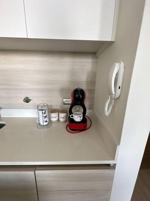 Home Cavero, Moderno Y Completo Departamento 리마 외부 사진